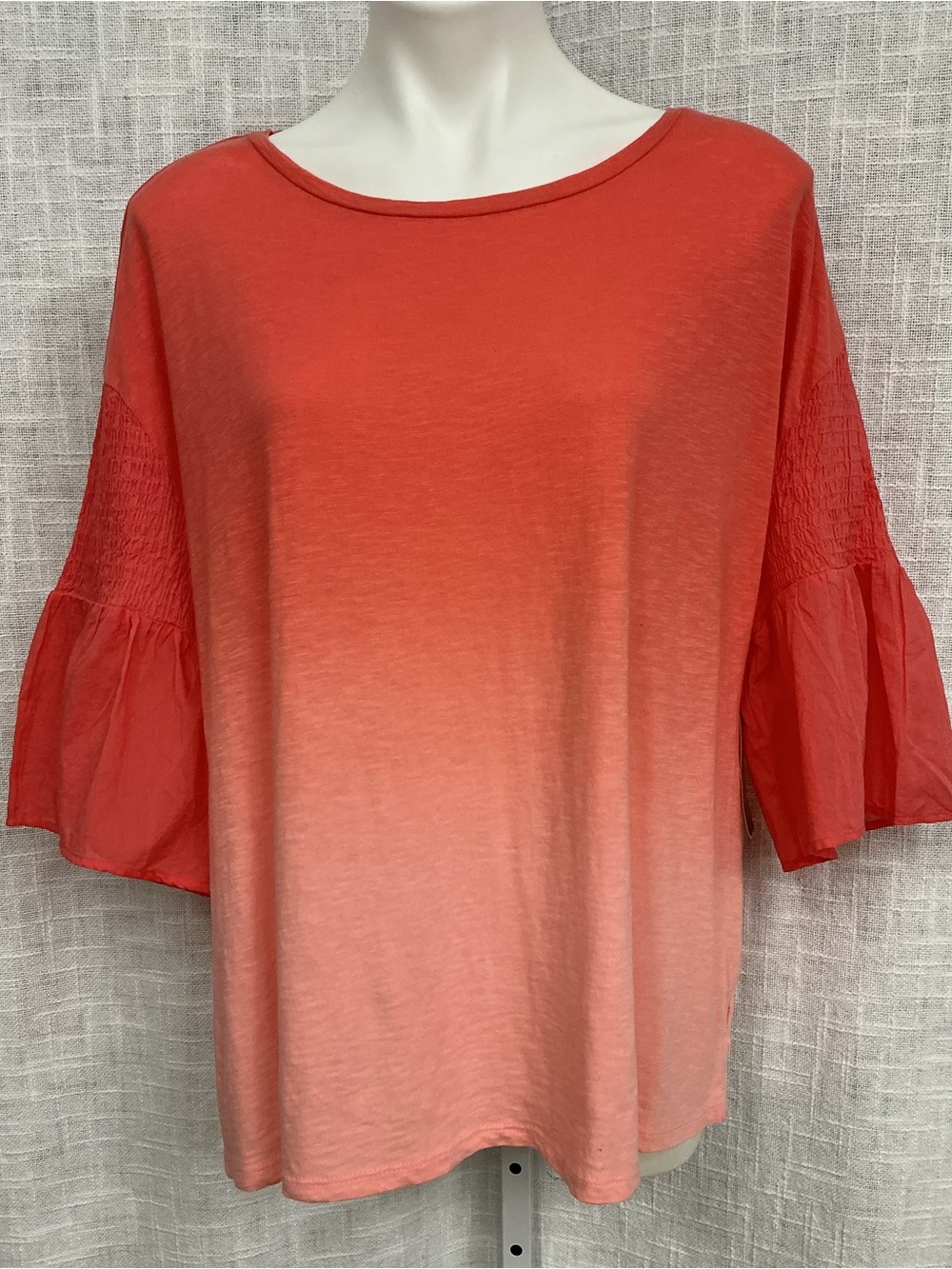 True Craft Curvy 0X Coral Ombre Bell Sleeve Tee